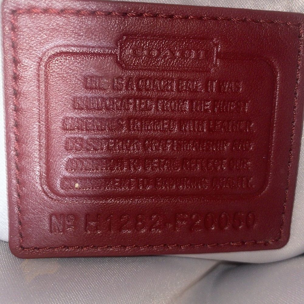 Vintage Coach Ashley Bordeaux Gathered Satin Purse Metallic Wine Patent Leather - Picture 9 of 10